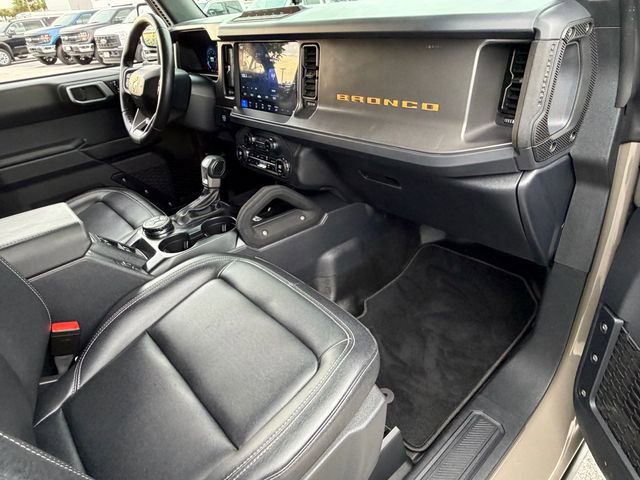 Certified 2025 Ford Bronco Badlands AWD/4WD image 14