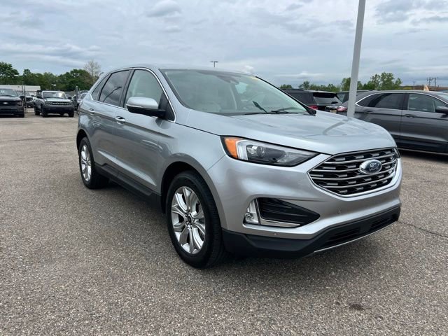 Certified 2024 Ford Edge Titanium AWD/4WD image 3