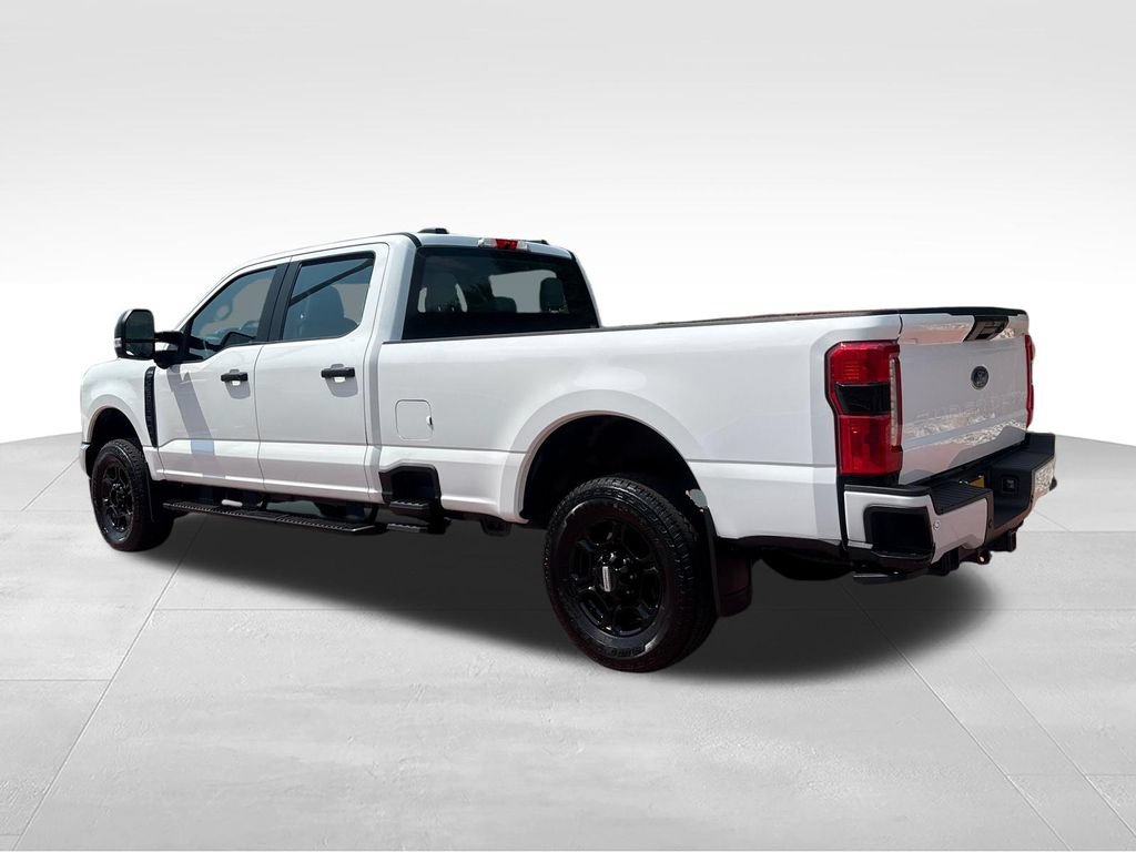 Certified 2024 Ford F250 XL w/ STX Appearance Package AWD/4WD image 6
