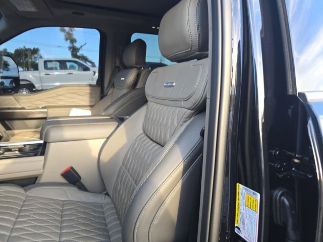 Certified 2026 Ford F350 Platinum w/ Platinum Plus Package image 9
