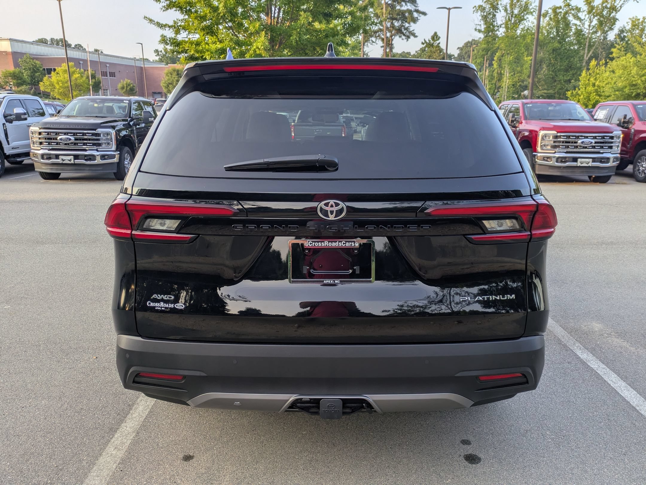 Used 2025 Toyota Grand Highlander AWD image 5