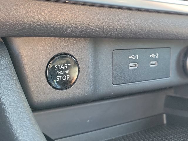 Used 2024 Nissan Rogue SV FWD image 10