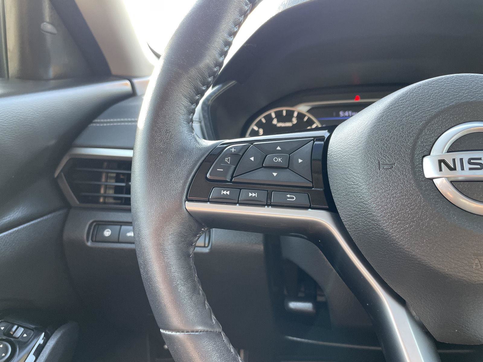 Used 2021 Nissan Altima 2.5 SV w/ SV Premium Package AWD/4WD image 13