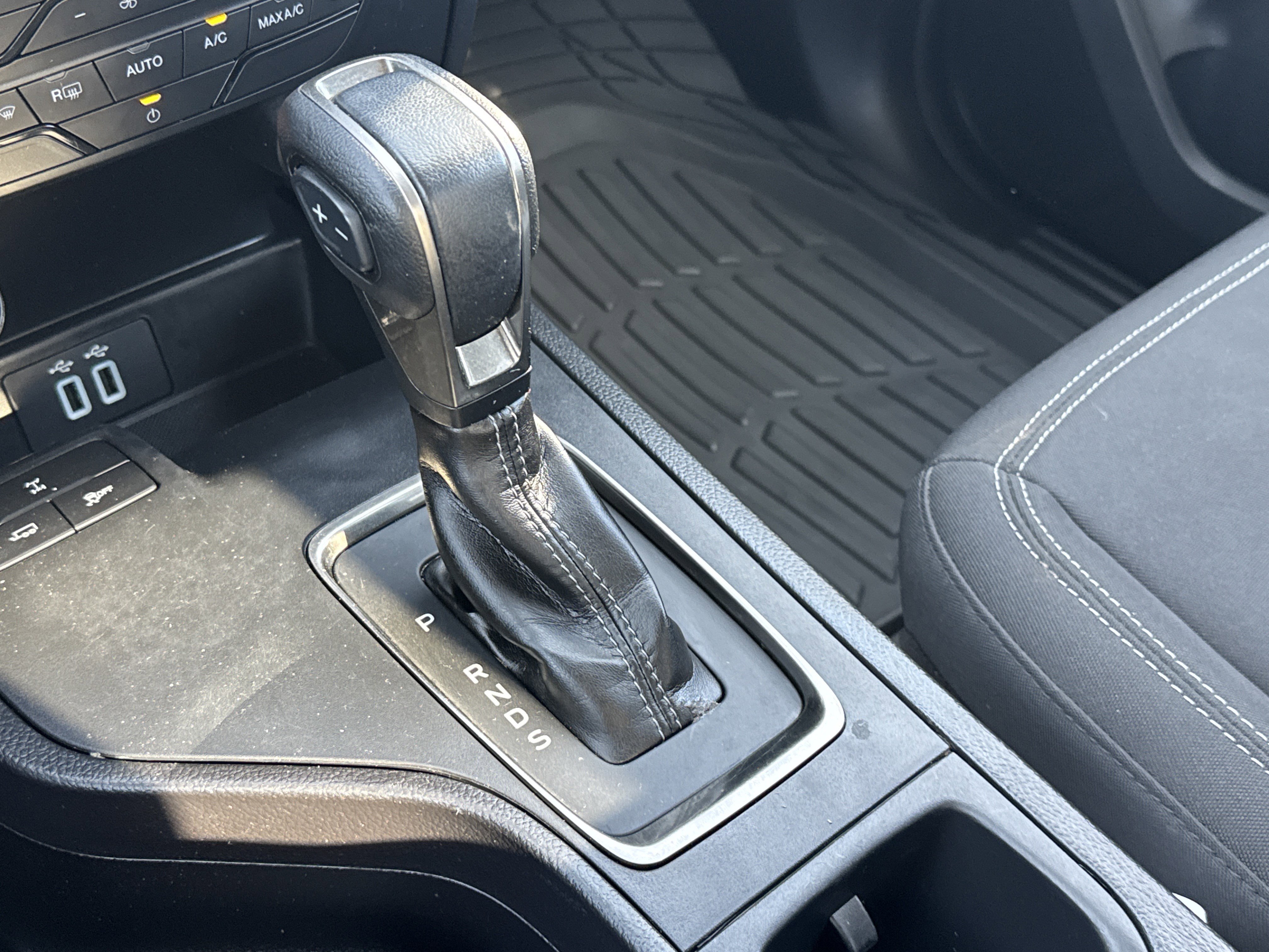 Certified 2023 Ford Ranger XLT w/ Equipment Group 301A Mid image 24