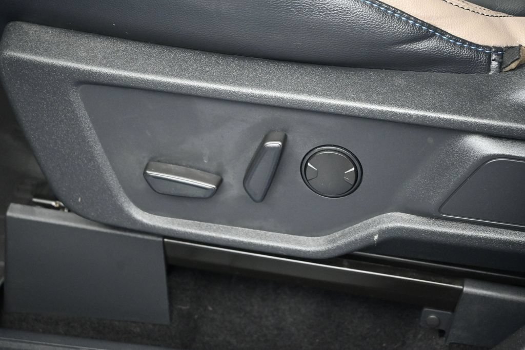 Certified 2023 Ford Bronco Wildtrak AWD/4WD image 10
