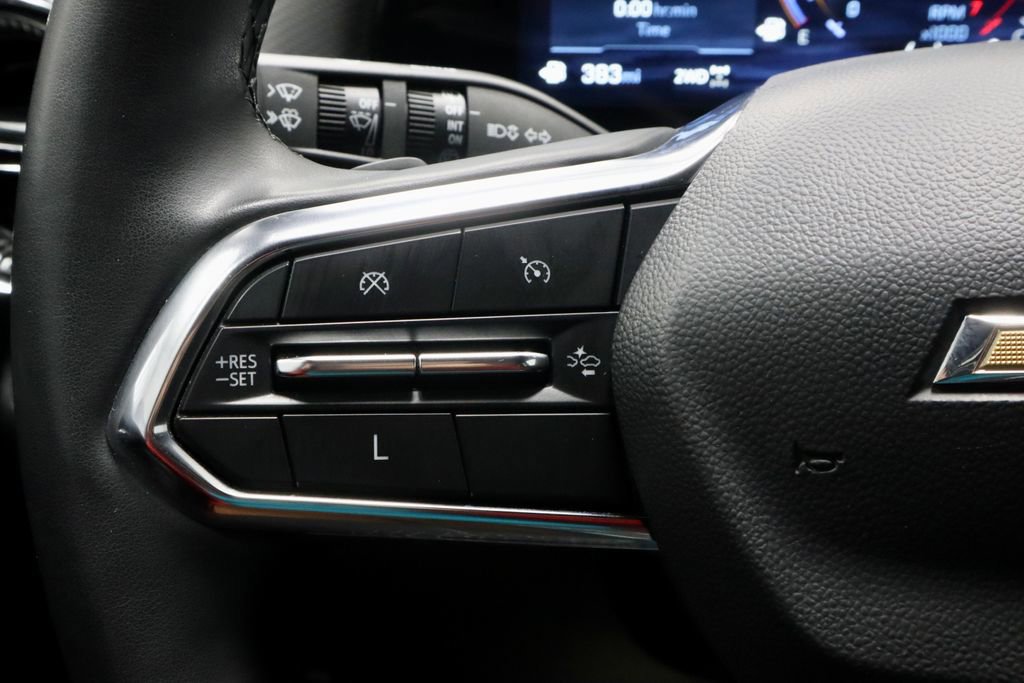 Used 2025 Chevrolet Equinox LT image 27