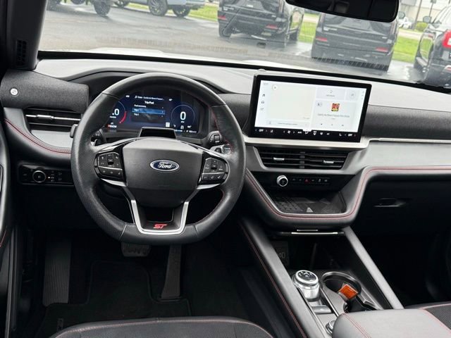 Certified 2025 Ford Explorer ST AWD/4WD image 7