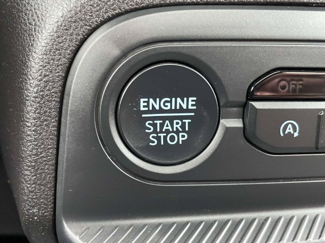 Certified 2025 Ford Bronco Sport Outer Banks w/ Outer Banks Tech Package+ AWD/4WD image 30