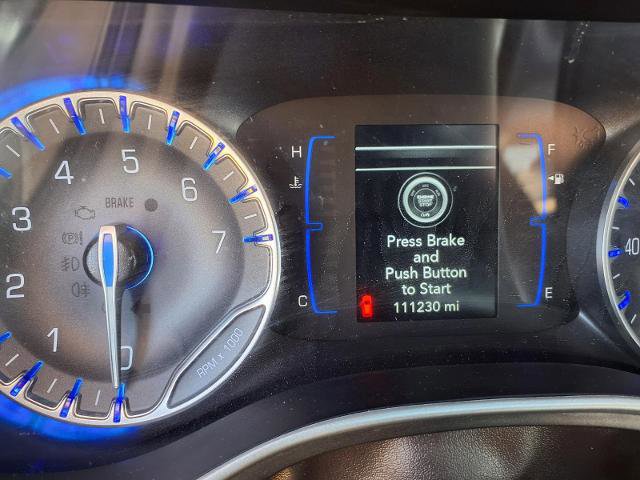 Used 2021 Chrysler Voyager Lxi image 8