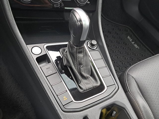 Used 2021 Volkswagen Jetta SEL image 34