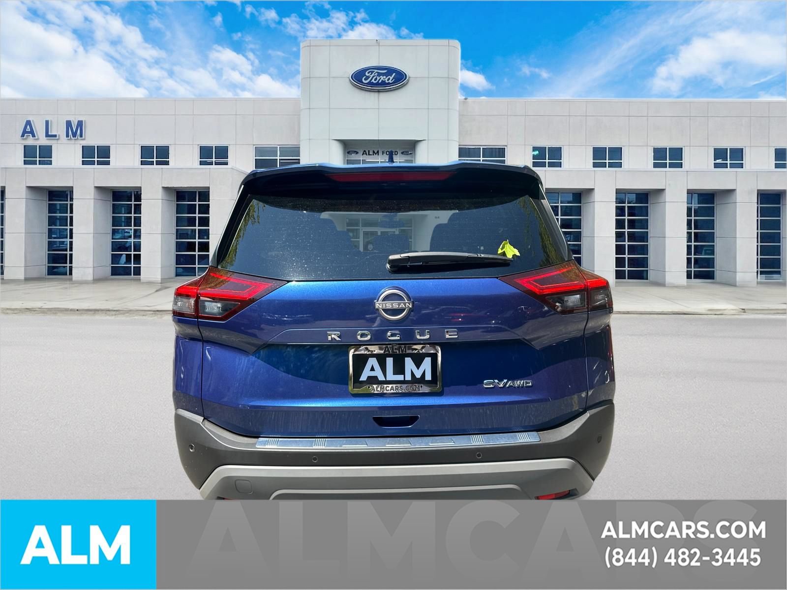 Used 2023 Nissan Rogue SV AWD/4WD image 6