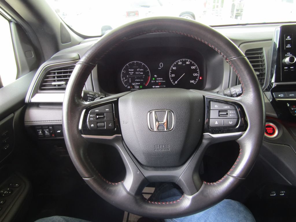 Used 2025 Honda Odyssey Sport-L image 25