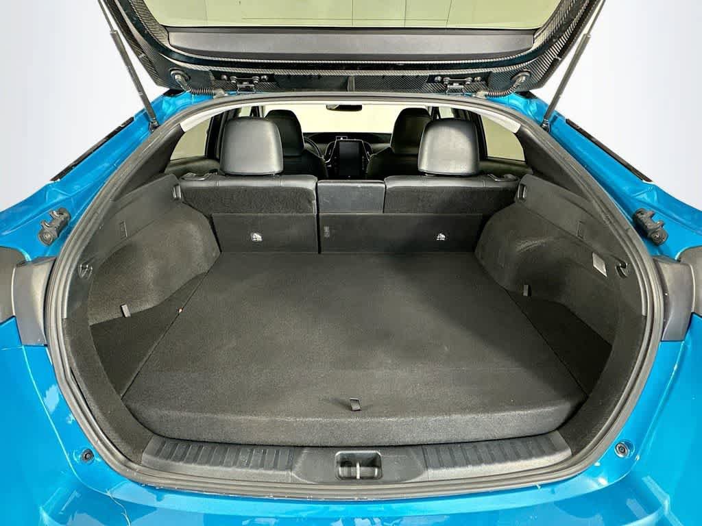 Used 2018 Toyota Prius Prime Advanced w/ Carpet Mat Package FWD image 19