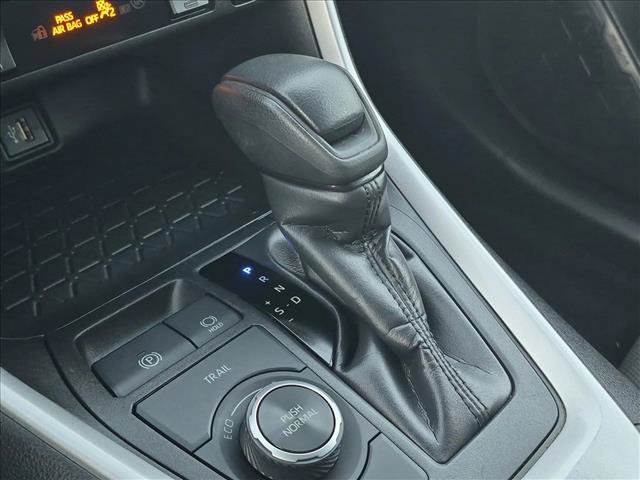 Used 2023 Toyota RAV4 XLE w/ Convenience Package AWD/4WD image 12