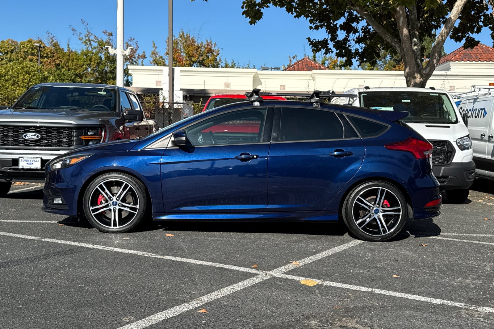 Certified 2017 Ford Focus ST w/ Equipment Group 401A FWD image 8