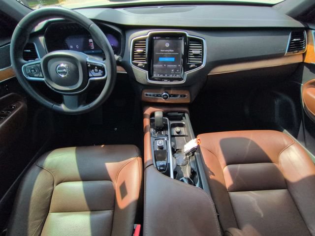Used 2023 Volvo XC90 B5 Plus w/ Protection Package Premier AWD/4WD image 17