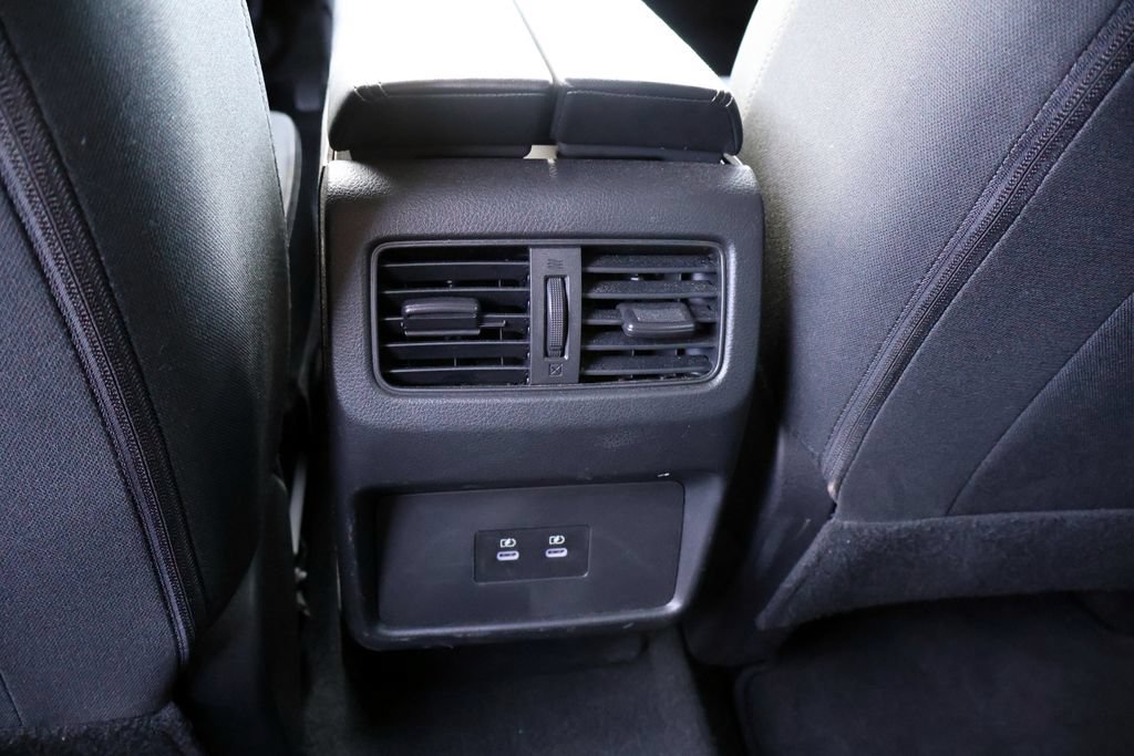 Used 2025 Nissan Rogue SV AWD/4WD image 27