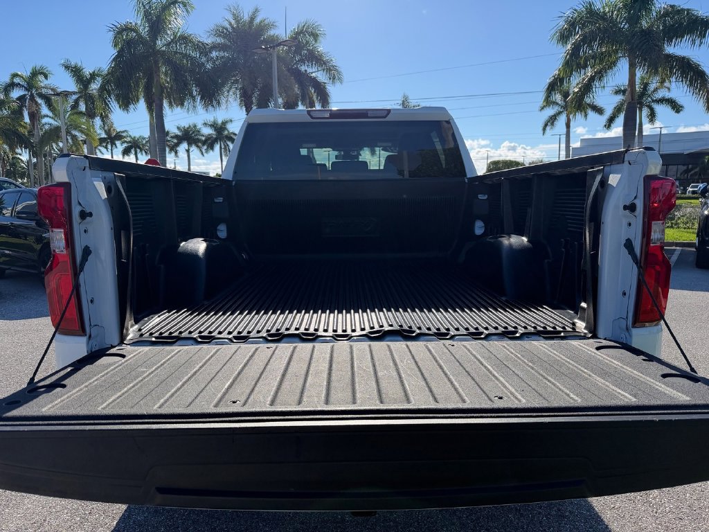 Used 2021 Chevrolet Silverado 1500 Custom Trail Boss AWD/4WD image 16