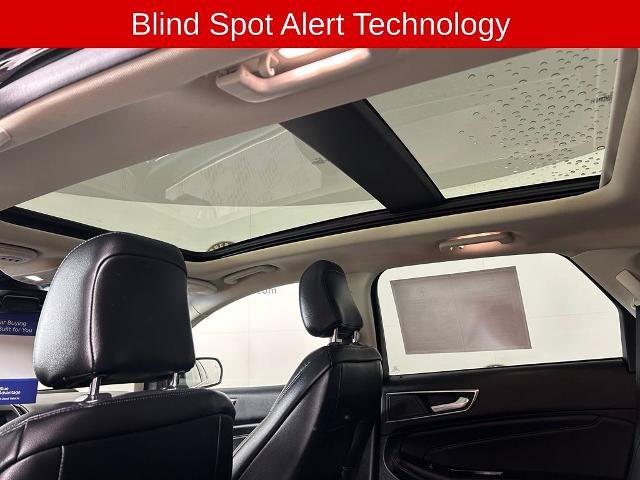 Certified 2020 Ford Edge Titanium AWD/4WD image 14