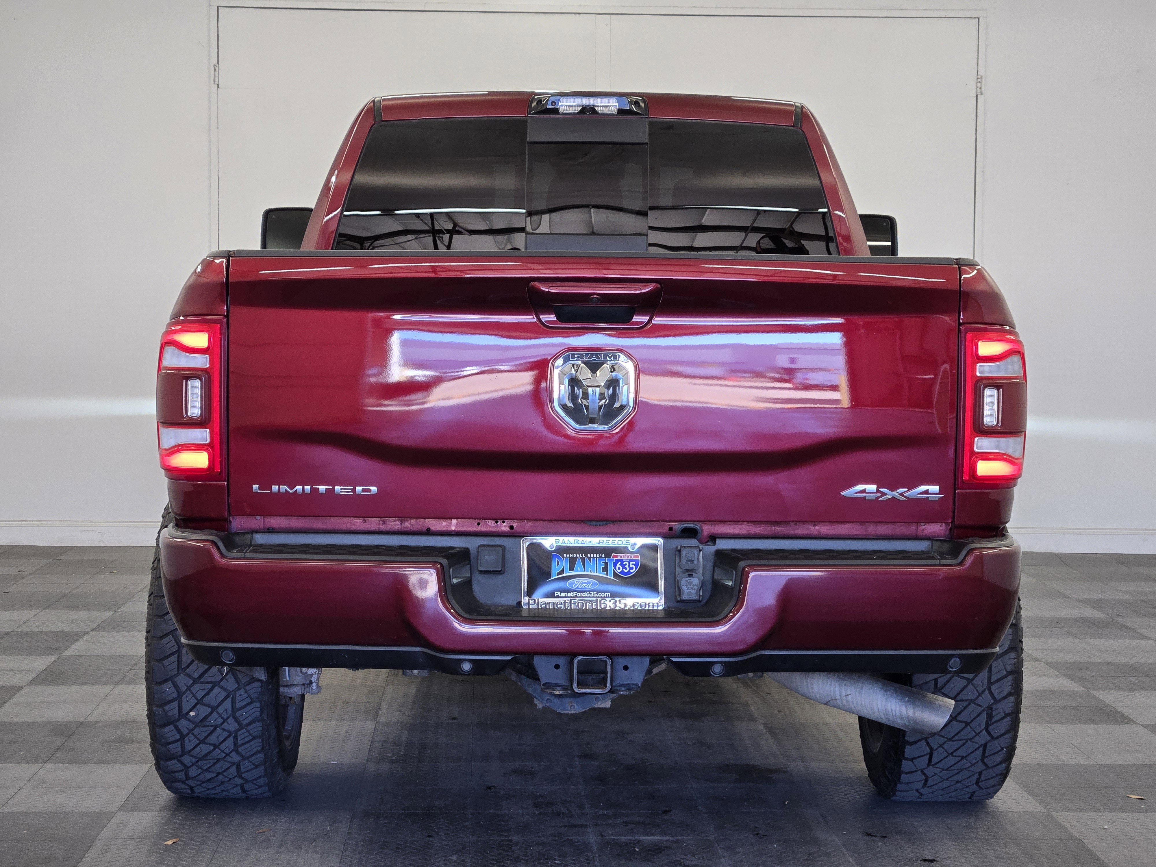 Used 2024 RAM 2500 Limited image 6