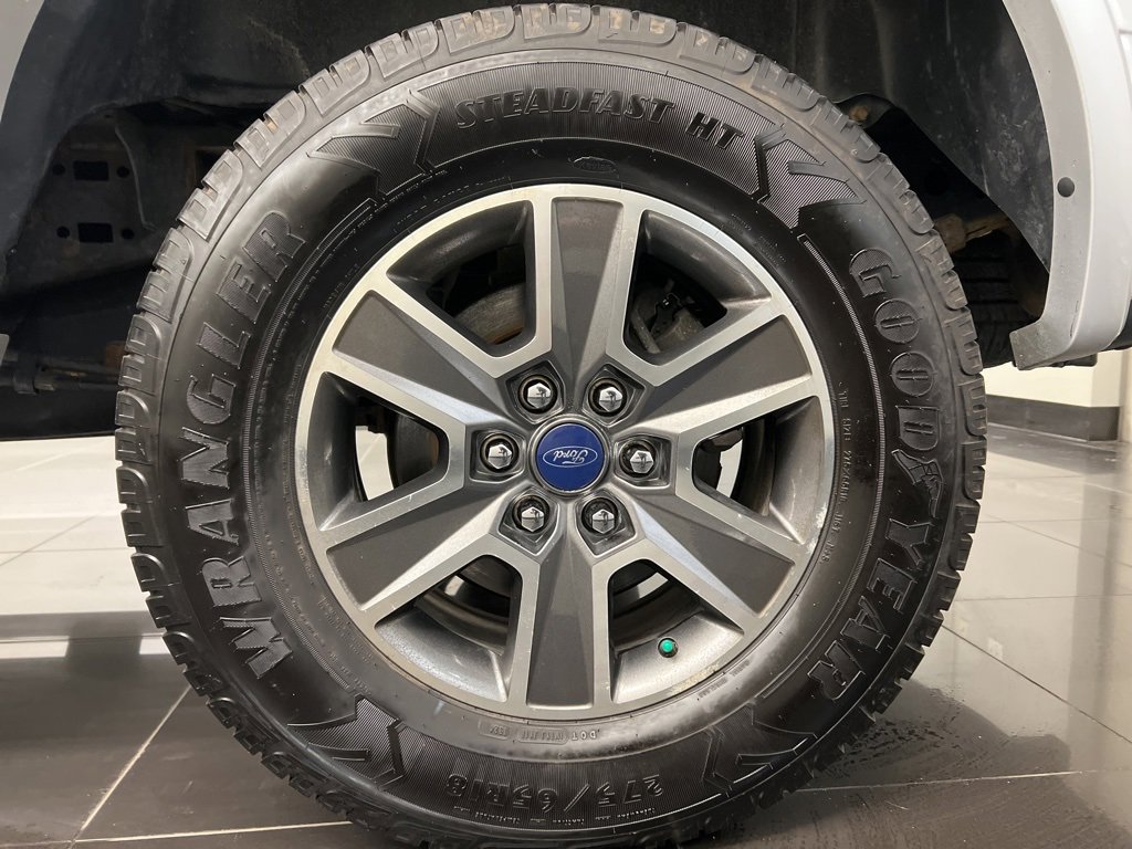 Certified 2017 Ford F150 XLT w/ Equipment Group 302A Luxury image 7
