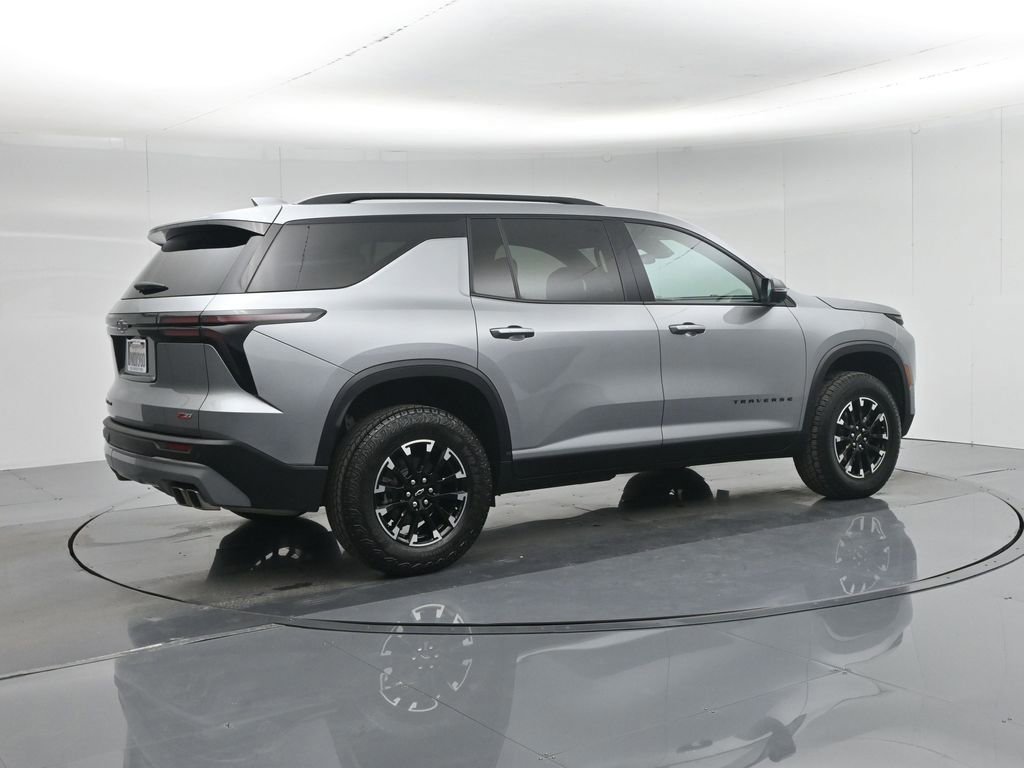 Used 2024 Chevrolet Traverse Z71 w/ LPO, Floor Liner Package image 12