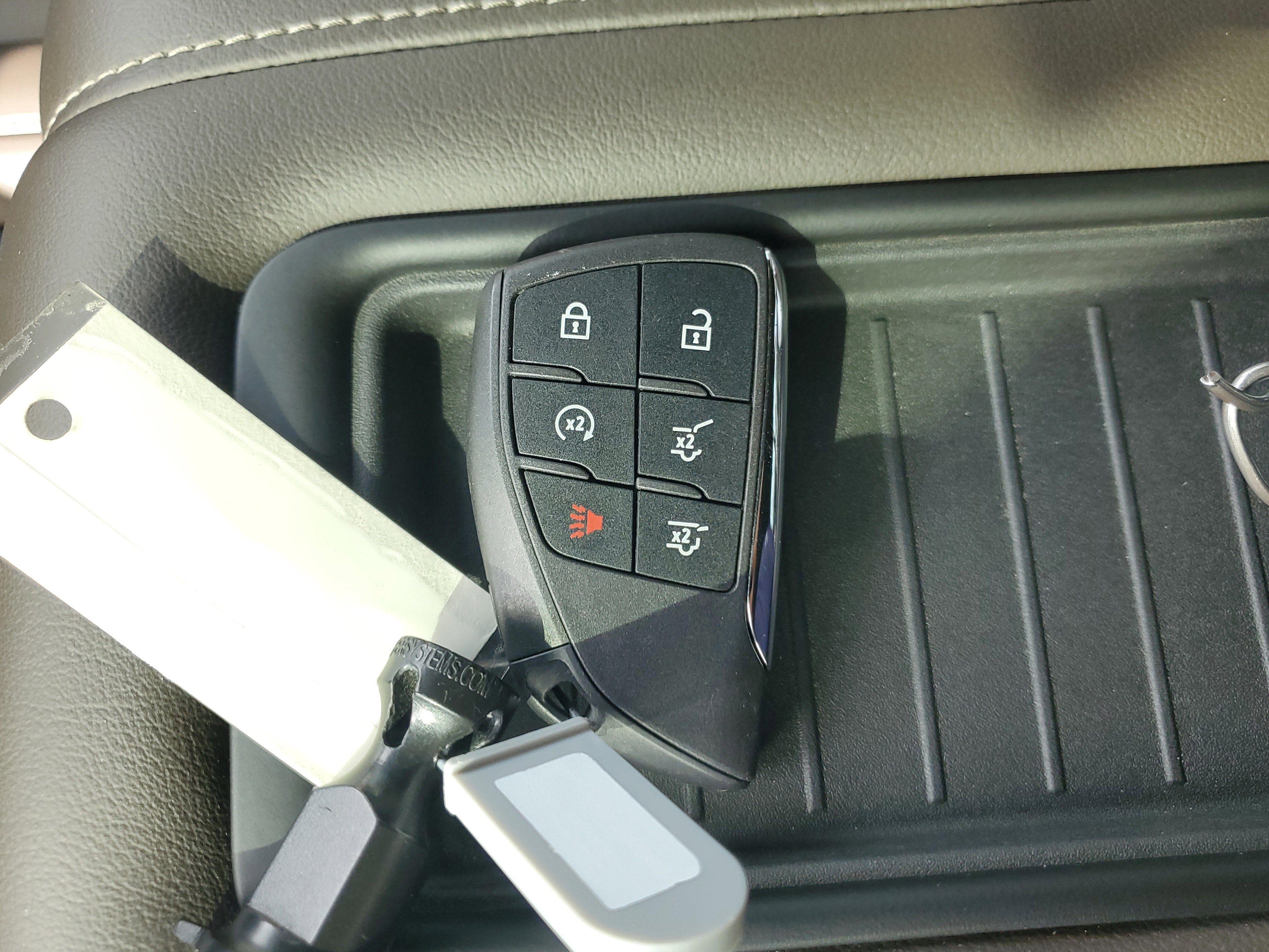 Used 2024 Chevrolet Tahoe LT w/ LT Signature Package image 31