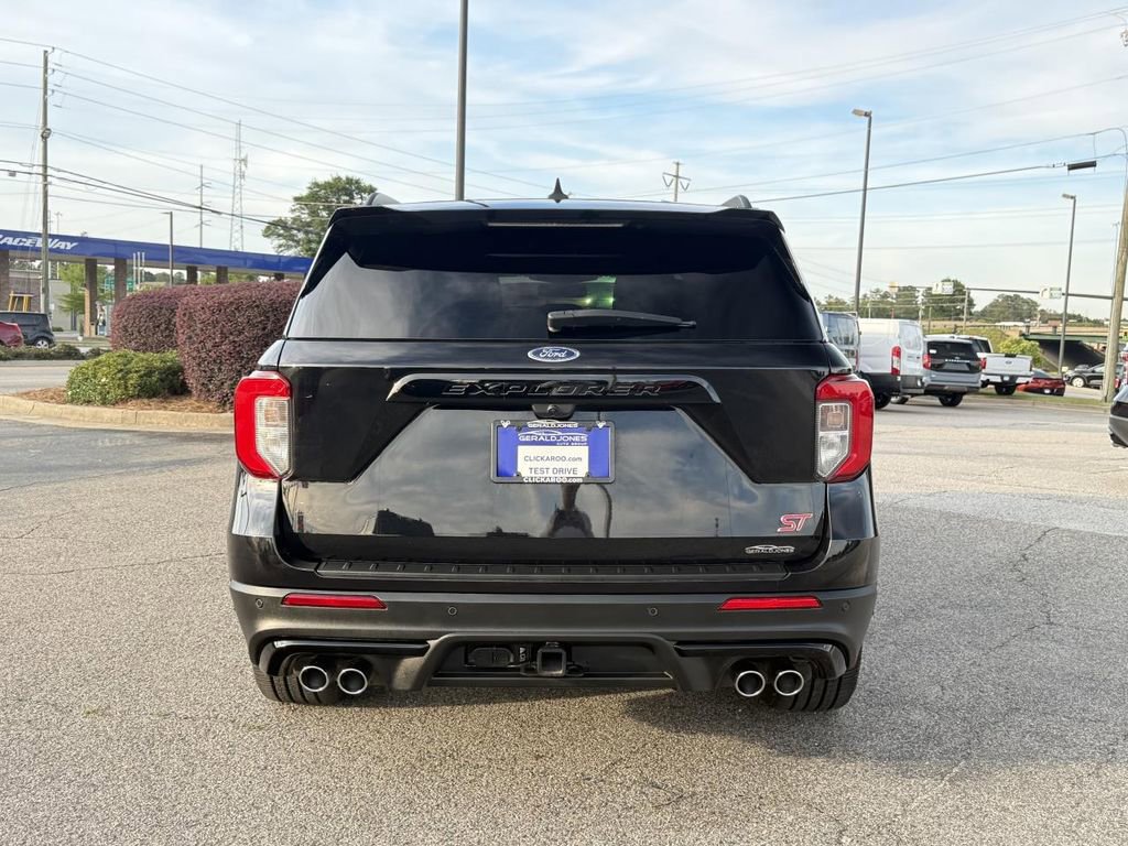 Certified 2021 Ford Explorer ST w/ Equipment Group 401A AWD/4WD image 8