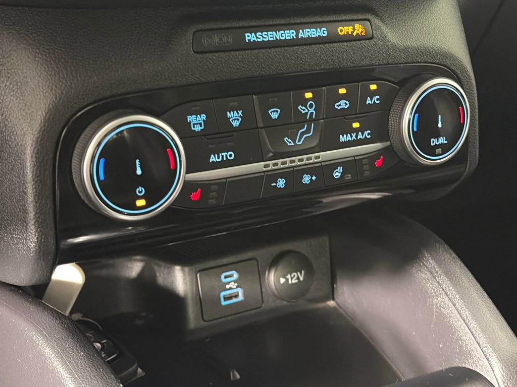 Certified 2022 Ford Escape SEL w/ SEL Stealth AWD Package image 21