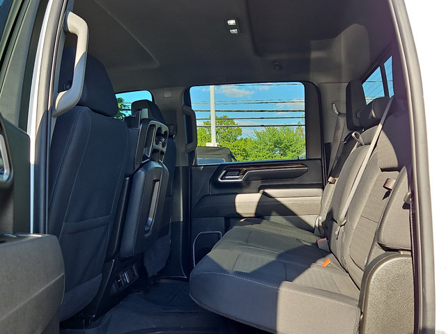 Used 2025 GMC Sierra 2500 SLE w/ SLE Value Package; AWD/4WD image 15