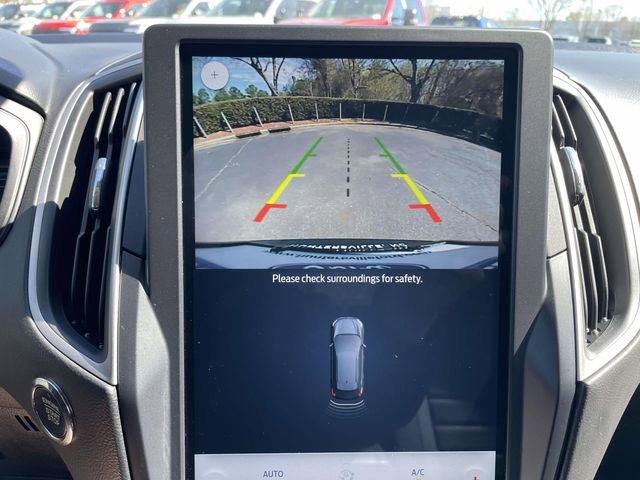 Certified 2022 Ford Edge SE w/ Black Appearance Package image 19