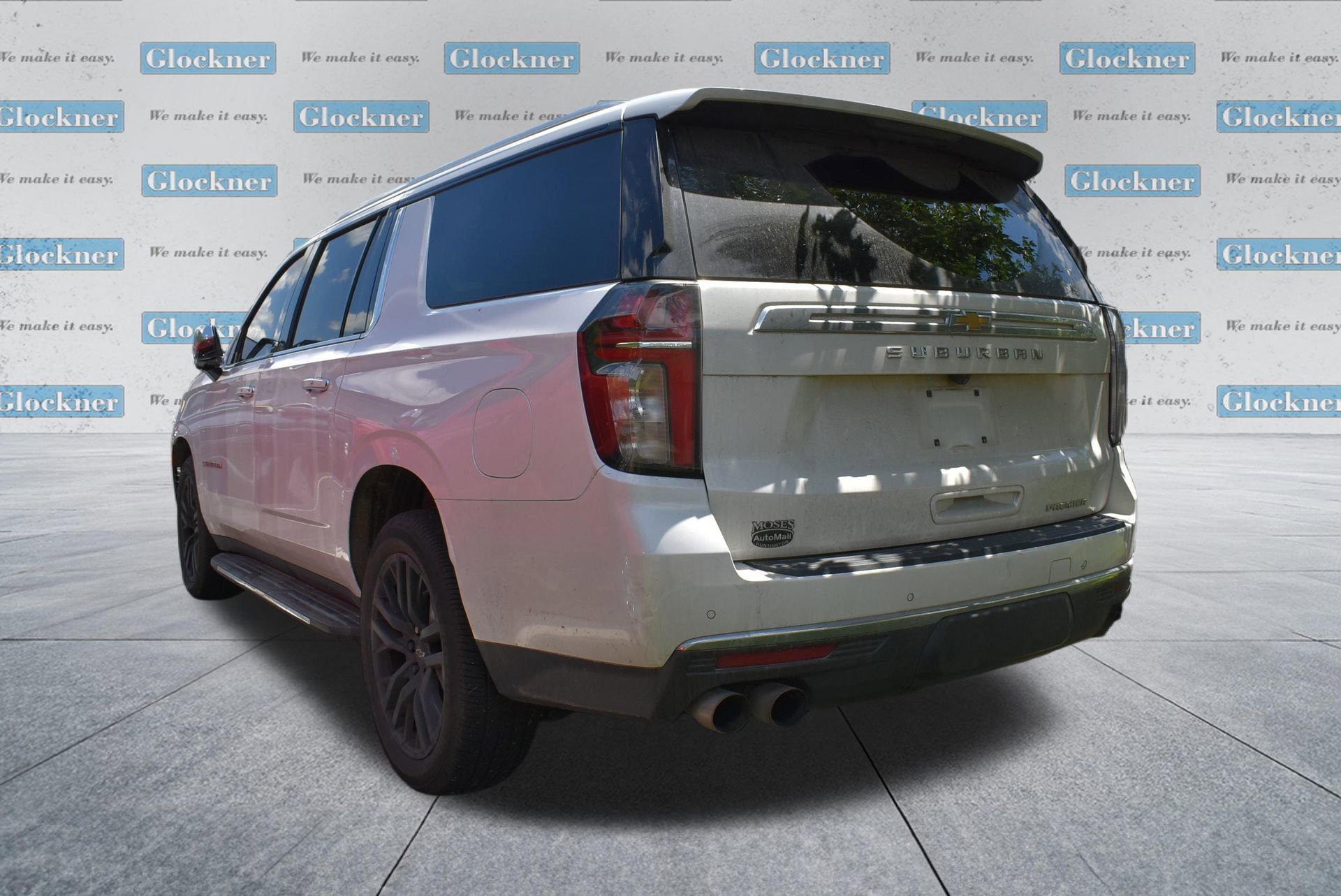 Used 2022 Chevrolet Suburban Premier AWD/4WD image 7