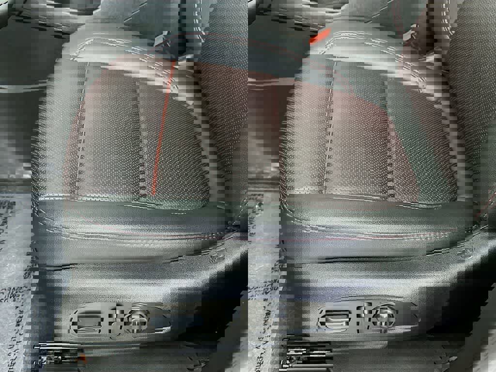 Used 2023 Chevrolet Blazer RS w/ Enhanced Convenience Package image 31