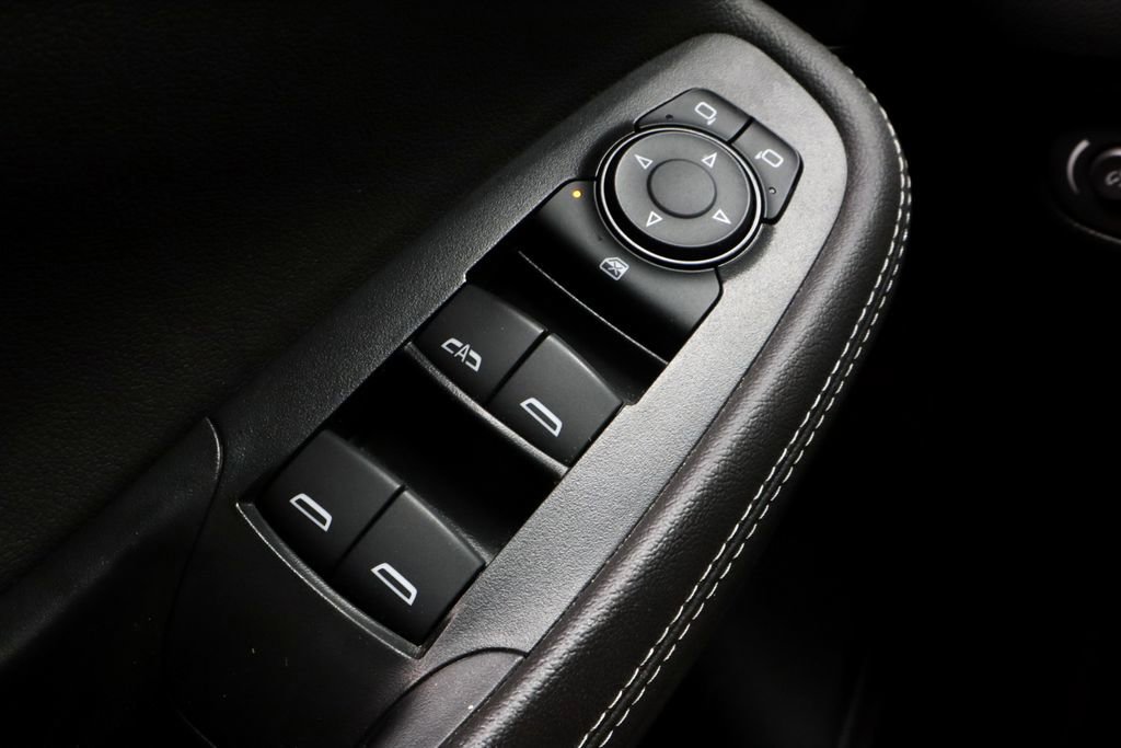 Used 2025 Buick Encore GX Preferred image 26