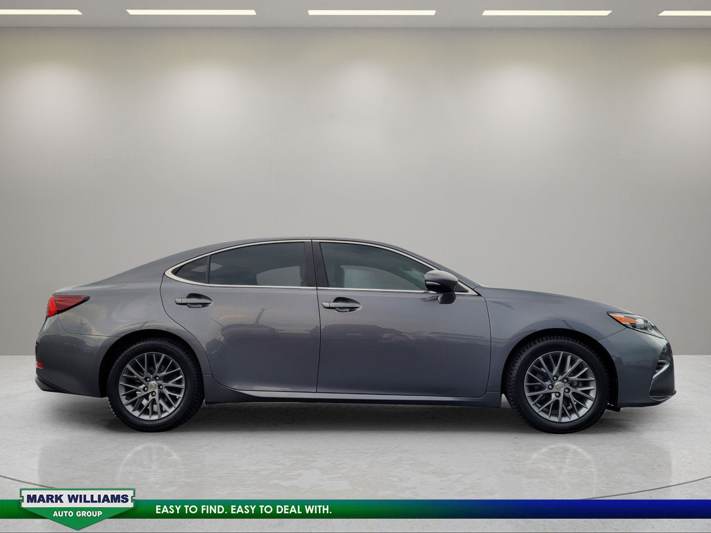 Used 2018 Lexus ES 350 w/ Premier Package FWD image 2