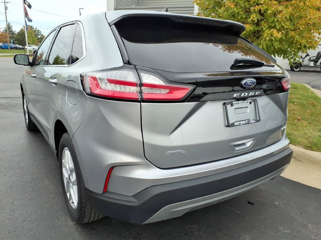 Certified 2024 Ford Edge SEL w/ Convenience Package AWD/4WD image 6