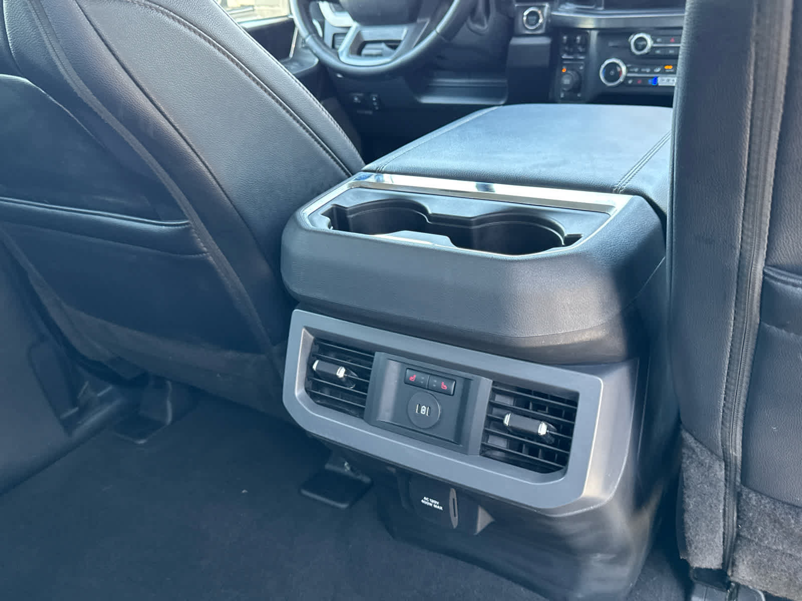 Certified 2025 Ford F350 Lariat w/ Lariat Ultimate Package AWD/4WD image 19