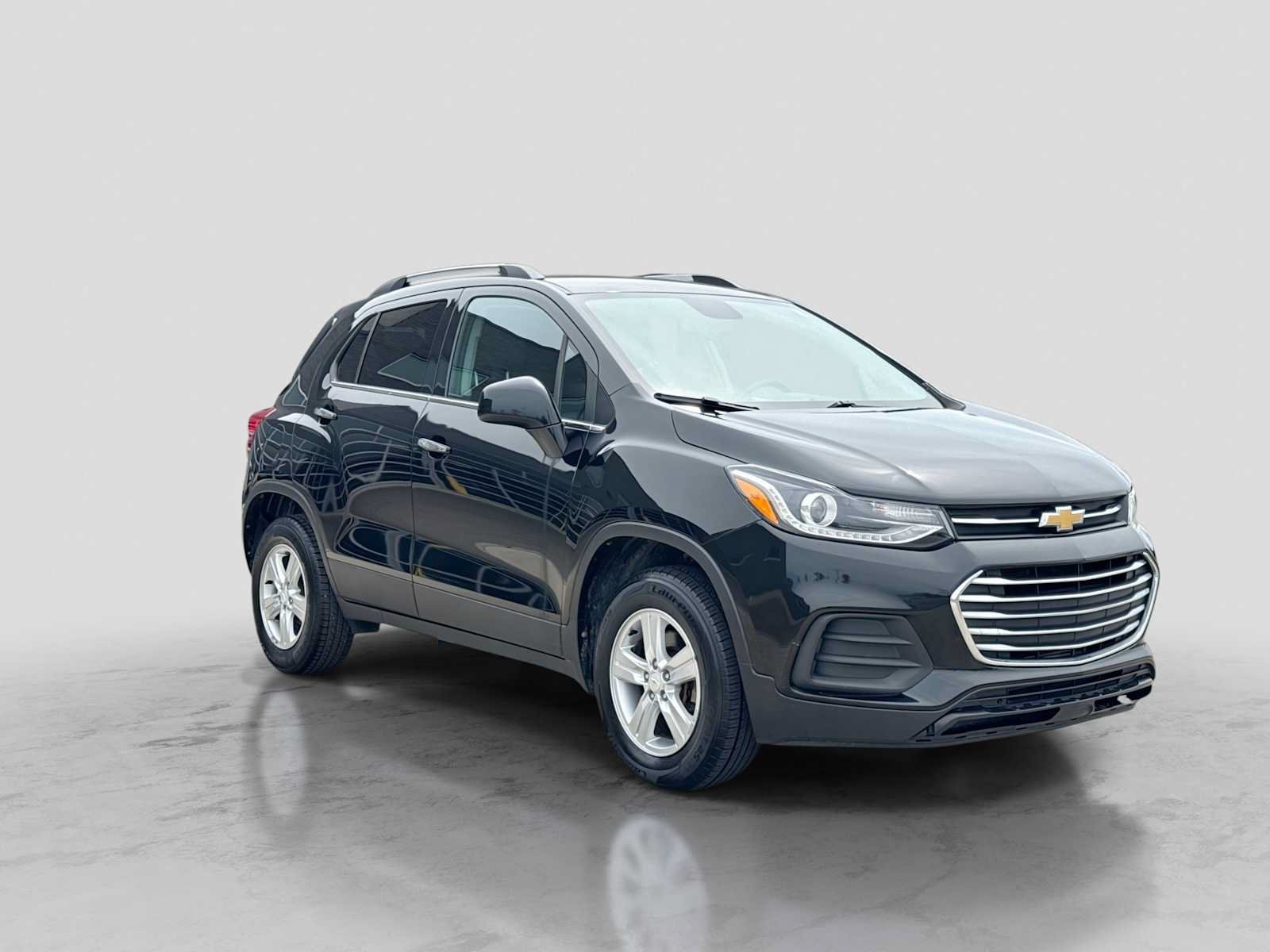 Used 2020 Chevrolet Trax LT w/ Driver Confidence Package AWD/4WD image 8