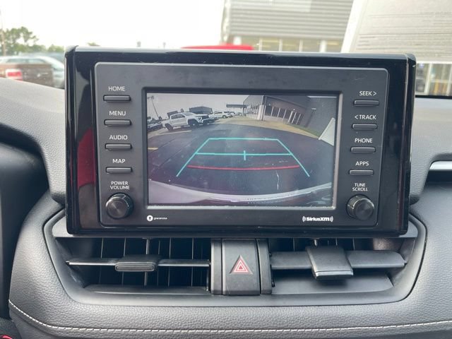Used 2022 Toyota RAV4 XLE AWD/4WD image 28
