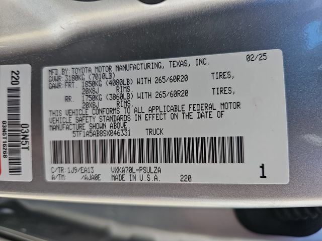 Used 2025 Toyota Tundra Limited image 34