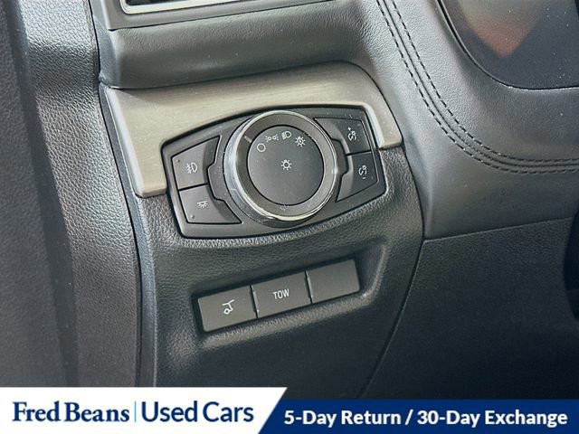 Certified 2017 Ford Explorer Platinum image 12