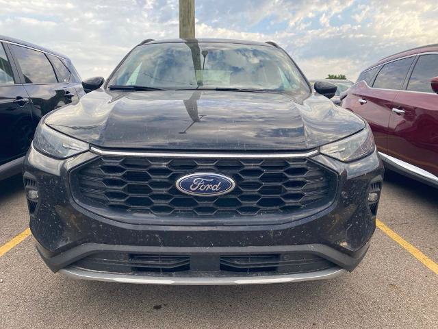 Certified 2025 Ford Escape ST-Line Select AWD/4WD image 14