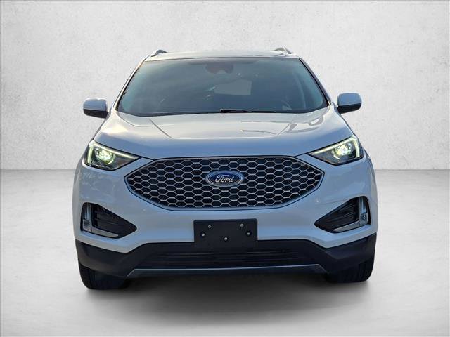 Certified 2023 Ford Edge SEL w/ Convenience Package AWD/4WD image 2