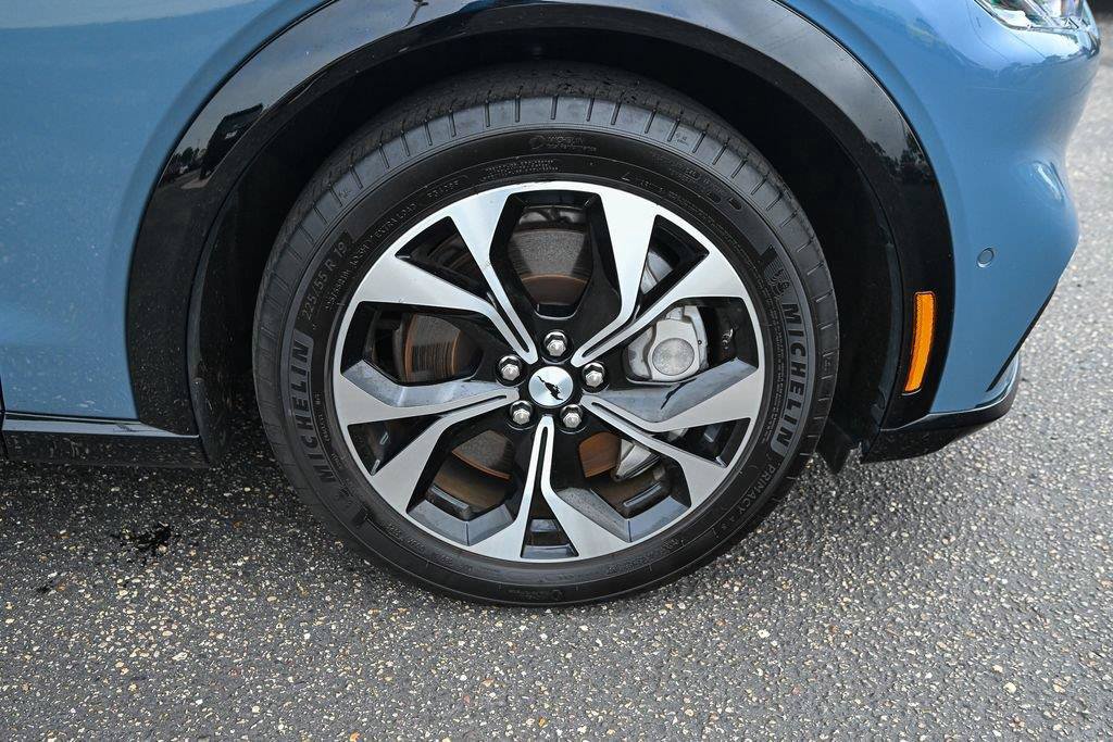 Certified 2023 Ford Mustang Mach-E Premium AWD/4WD image 15