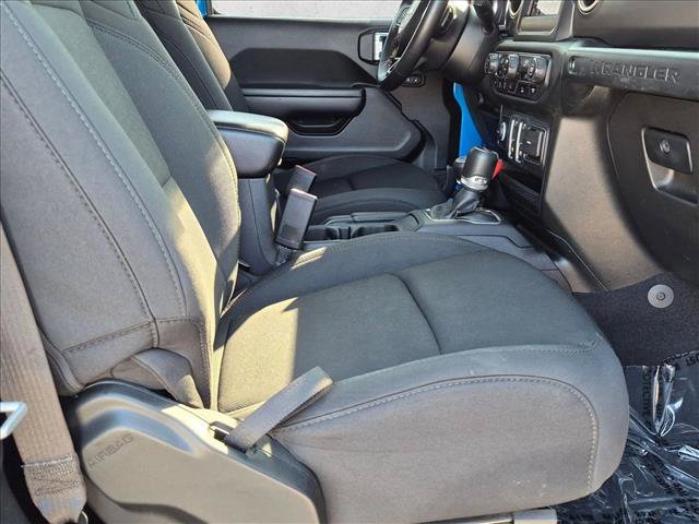 Used 2021 Jeep Wrangler Sport AWD/4WD image 19