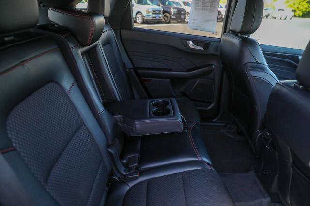 Certified 2025 Ford Escape ST-Line Select w/ Tech Pack #2 AWD/4WD image 33