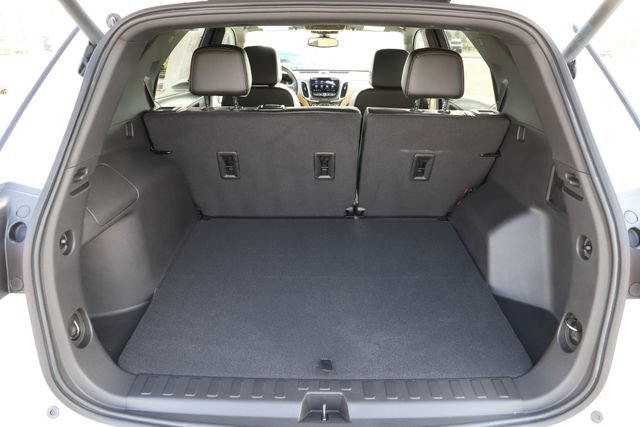 Used 2024 Chevrolet Equinox Premier AWD/4WD image 8