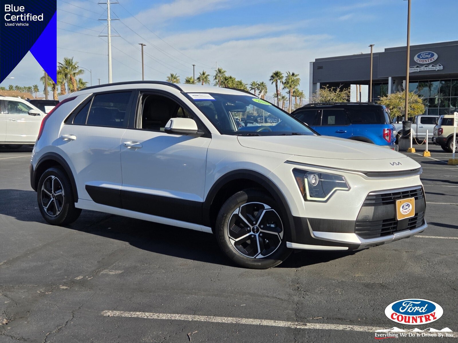 Used 2024 Kia Niro EX image 7