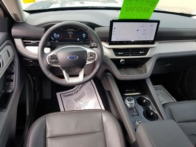 Certified 2025 Ford Explorer Active w/ Active Comfort Package AWD/4WD image 19