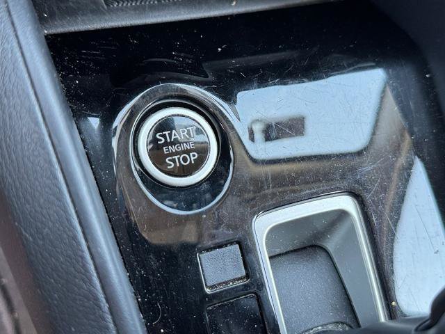 Used 2024 Nissan Versa SV FWD image 22